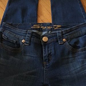 “Seven7” Skinny Ankle Jeans